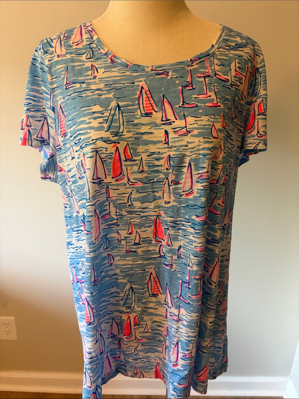 Lilly Pulitzer Blue Nautical Sailboat Short Sleeve Tee Etta